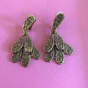 Oscar de la Renta costume jewelry